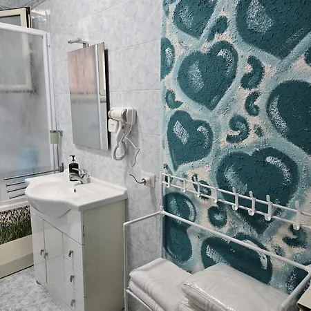 Family Apartment *